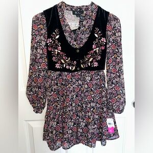 BCX Floral Long Sleeve Dress with Black Embroidered Vest Girls Sz 10 NWt